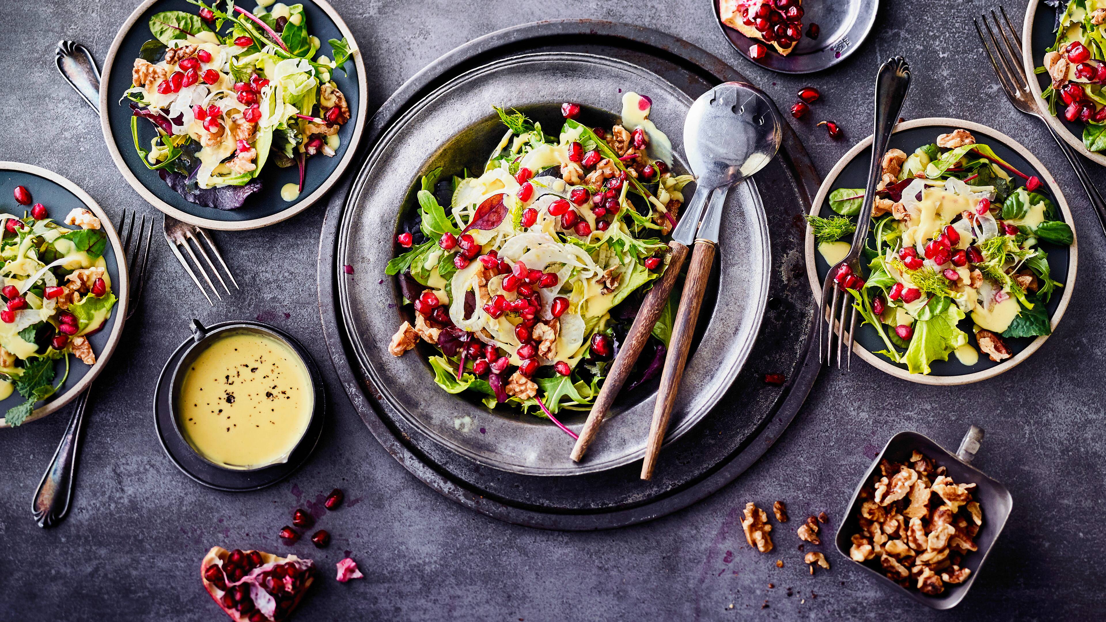 Blattsalat mit Granatapfel - Rezept | EDEKA