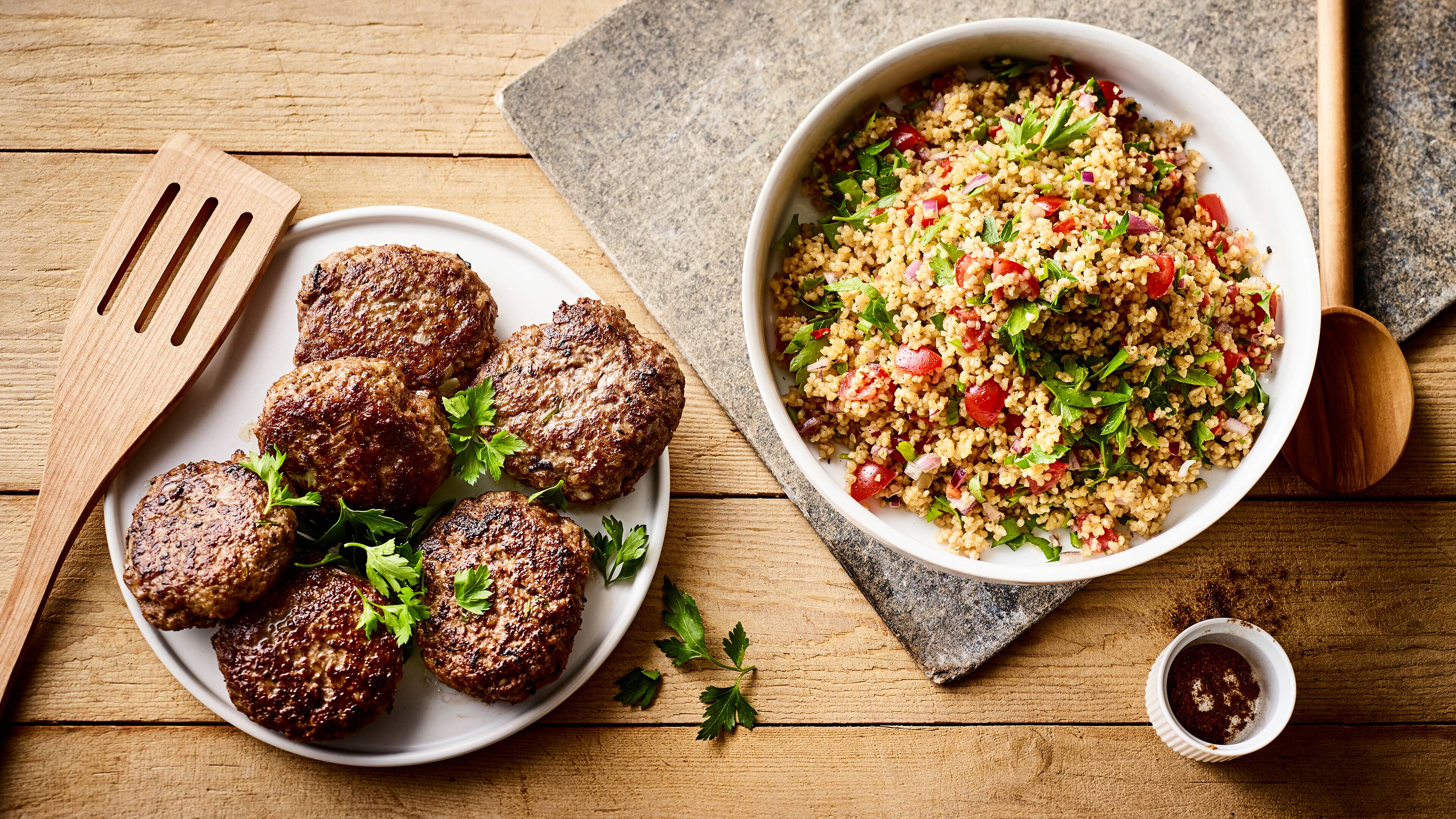 Bulgur mit Lammfrikadelle - Rezept | EDEKA