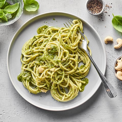 Cashew-Basilikum-Pesto