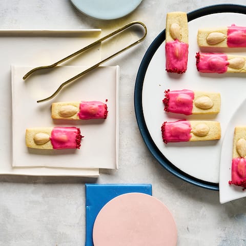 Cookie-Sticks mit Vanille-Mandelteig 