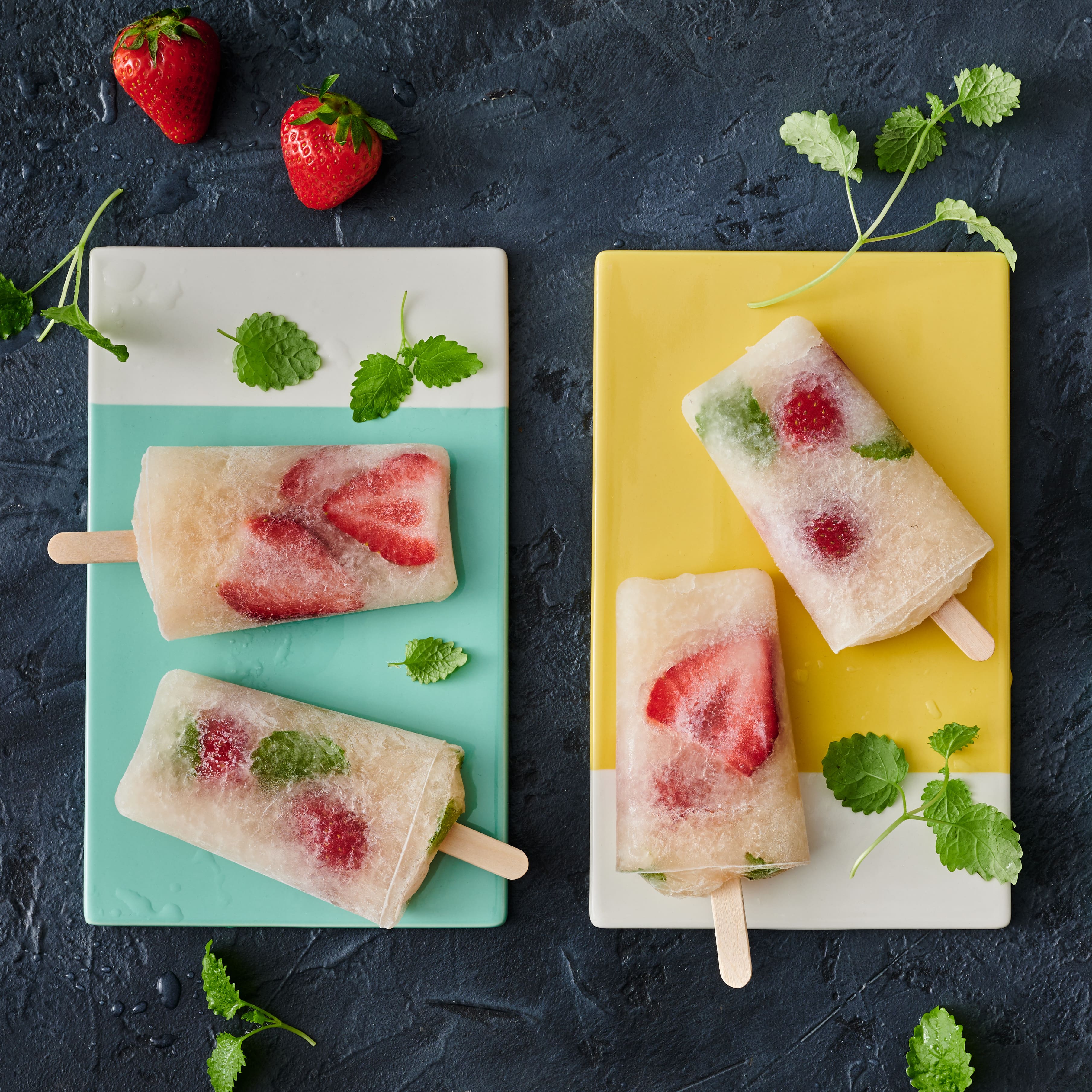 Erdbeer-Ginger Ale Popsicles