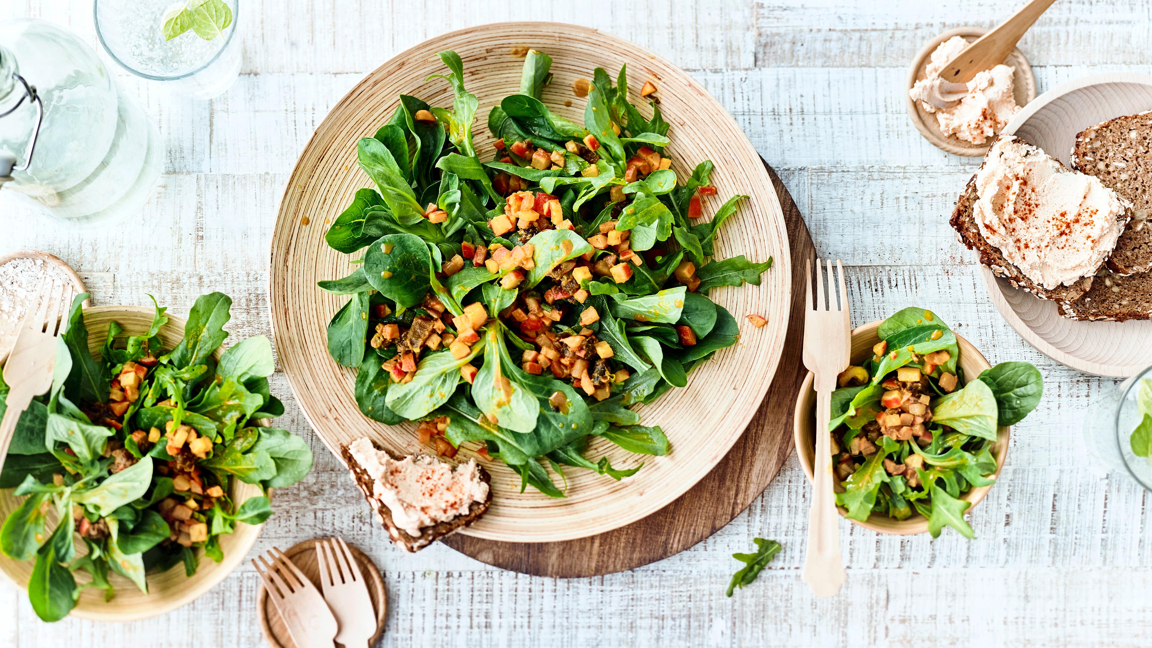 Feldsalat mit Radieschen