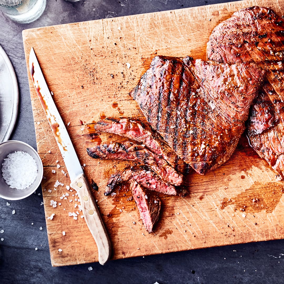 Entdecken Sie unser Rezept für Flank-Steak mit Gin-Marinade