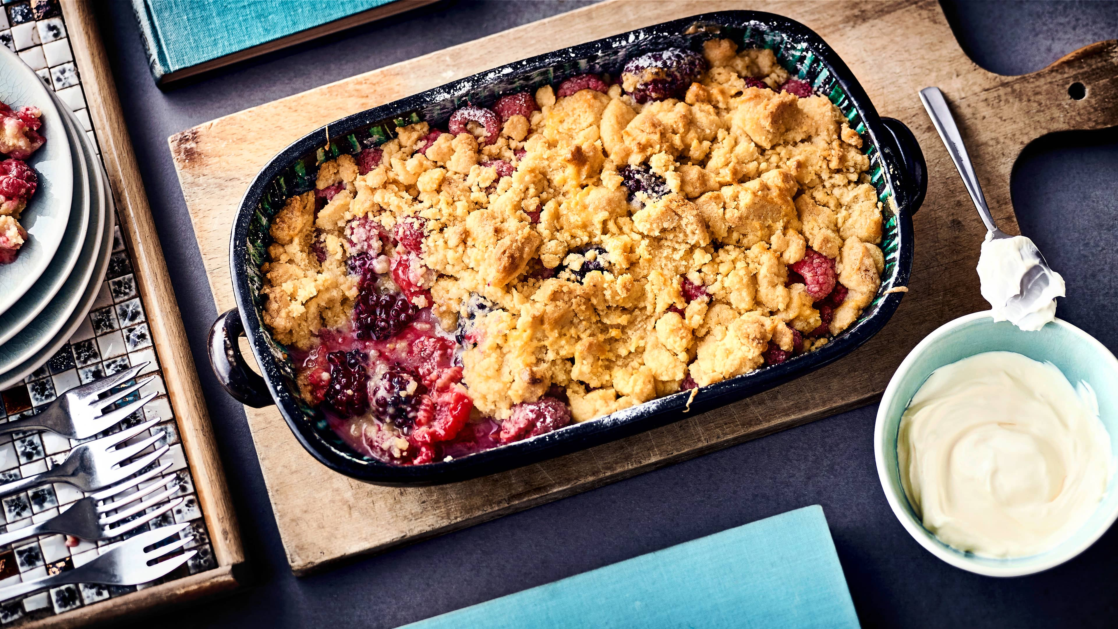 Himbeer-Brombeer-Cobbler