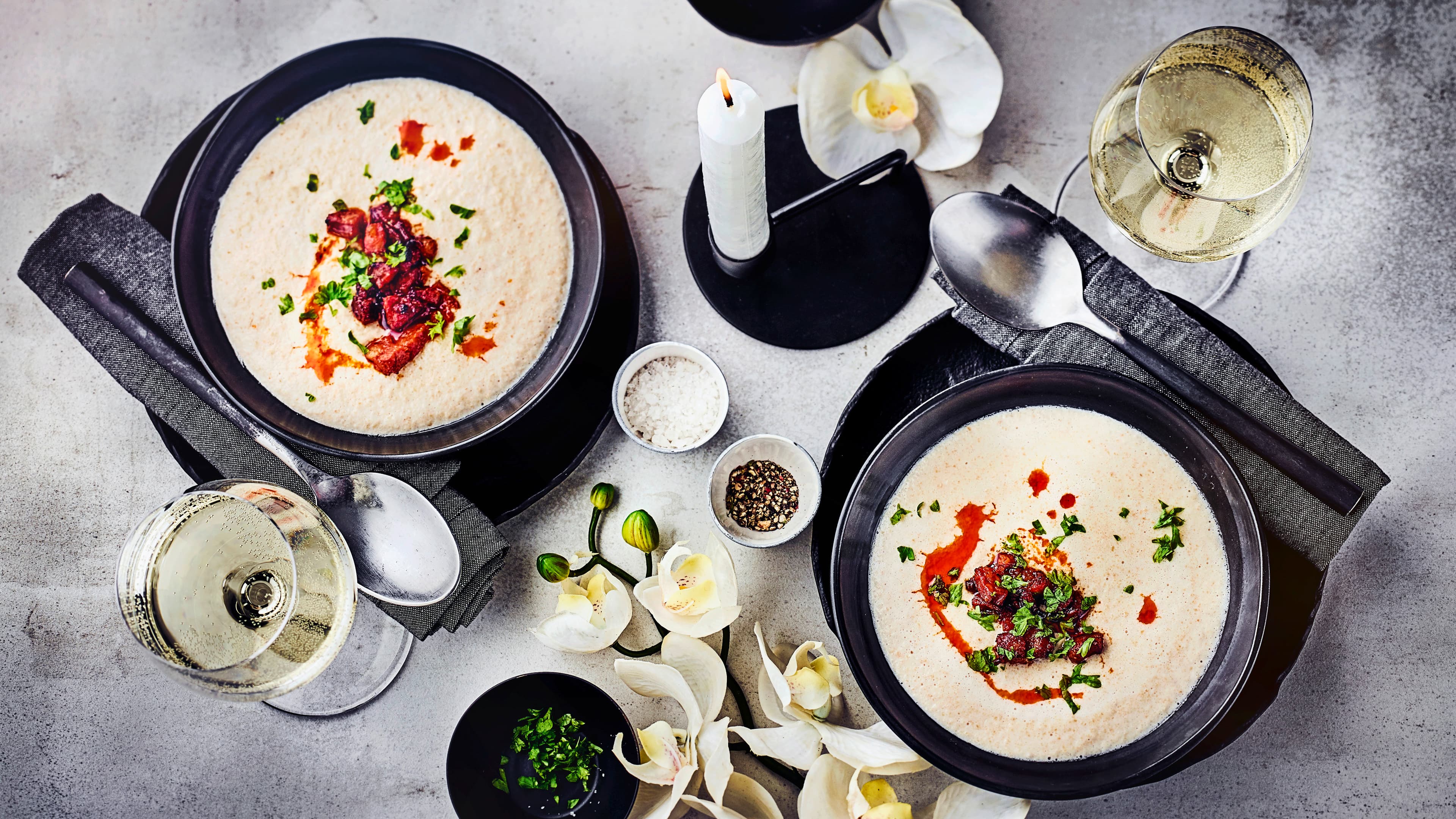 Mandelcremesuppe mit Sellerie