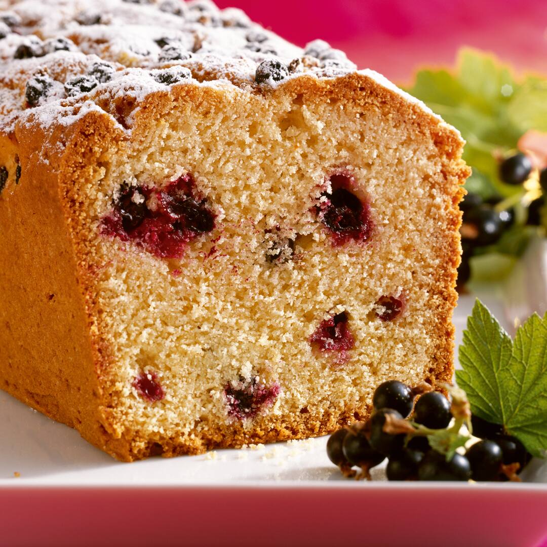 Johannisbeer-Marzipan-Kuchen - Rezept | EDEKA