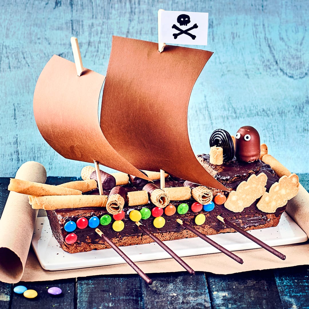 Piratenschiff-Kuchen