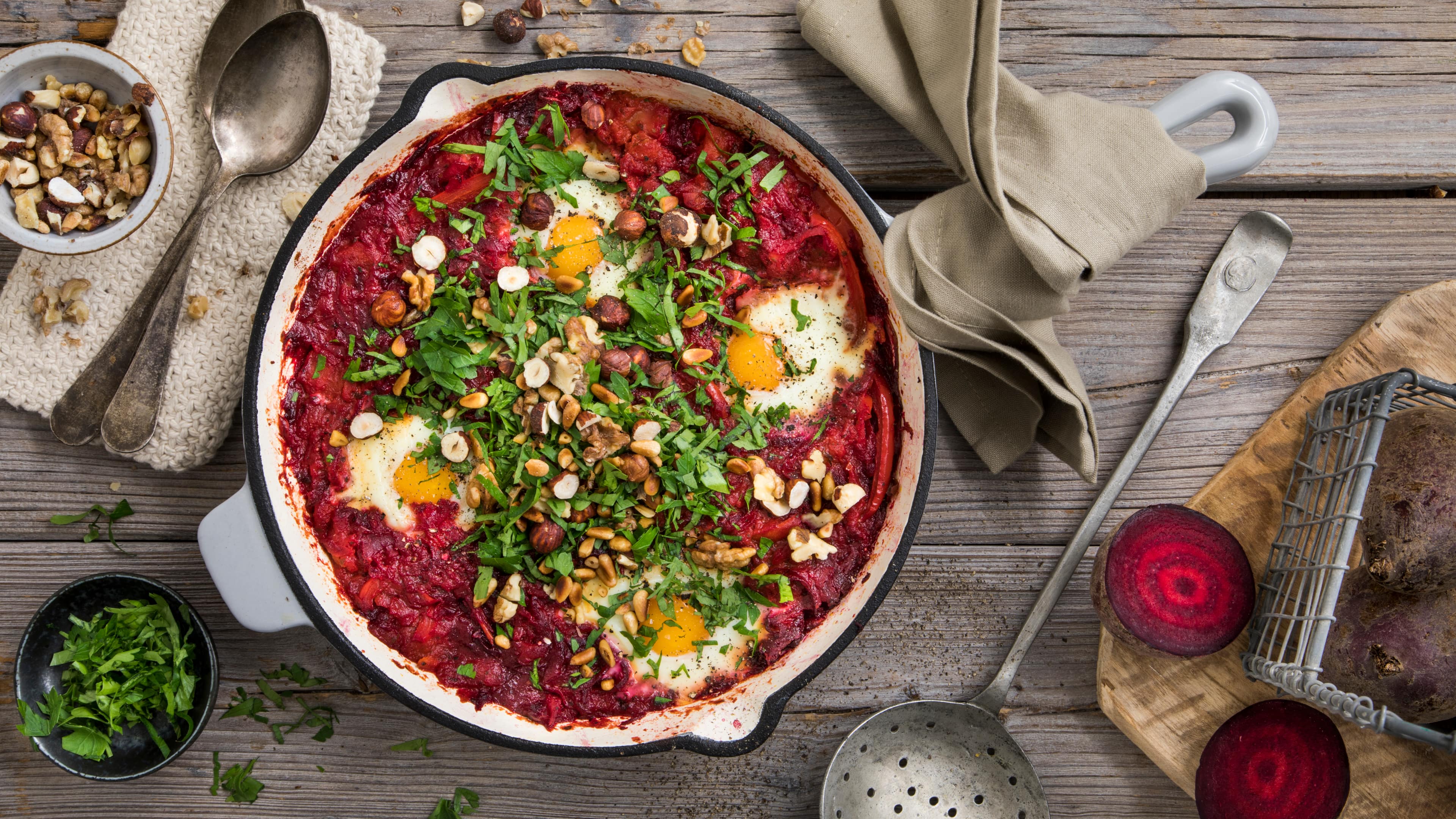 Rote Bete Shakshuka