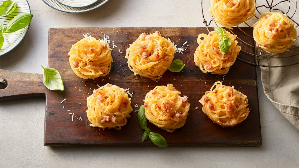 Spaghetti Muffins