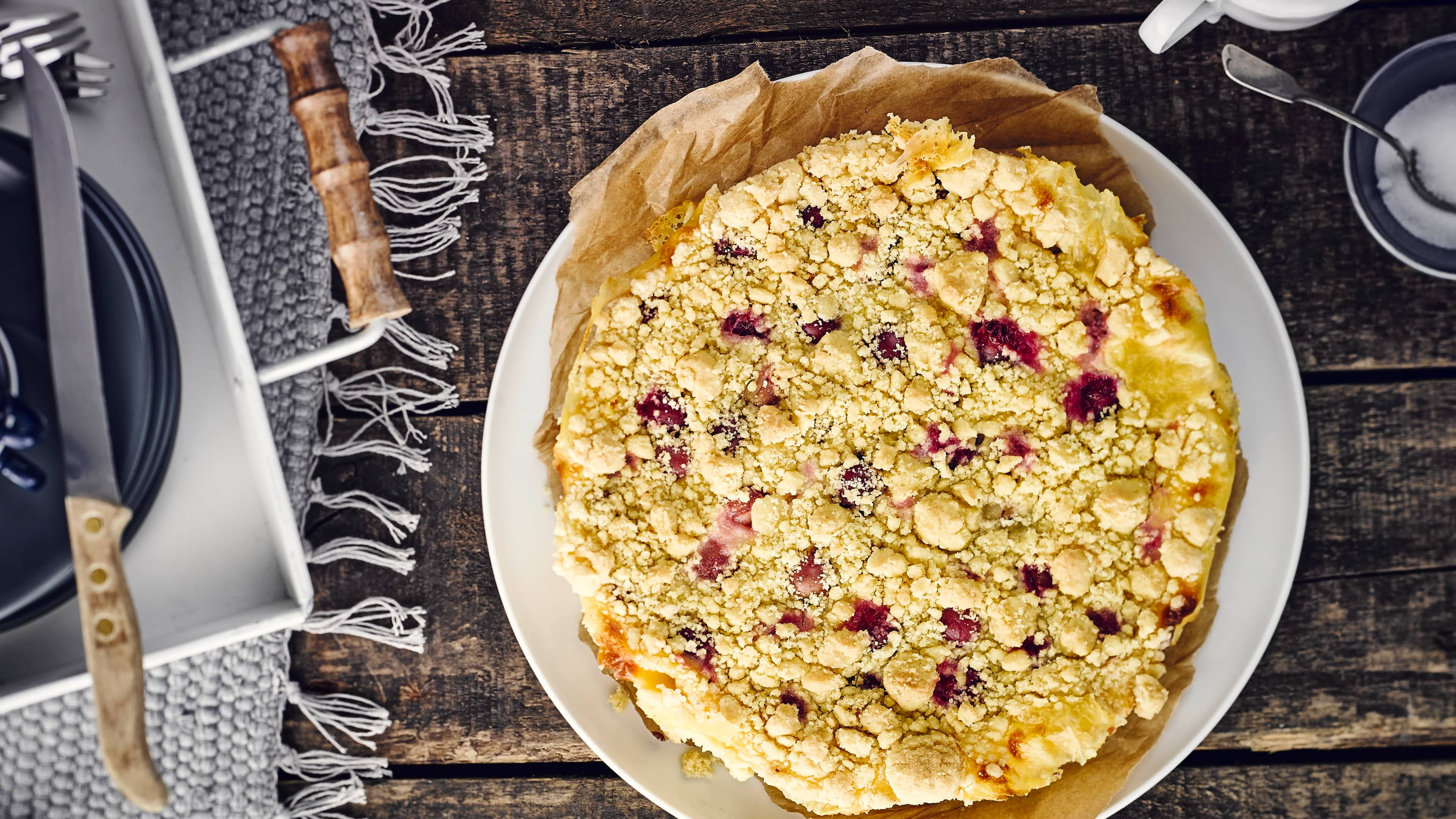 Stachelbeer-Streusel-Kuchen - Rezept | EDEKA