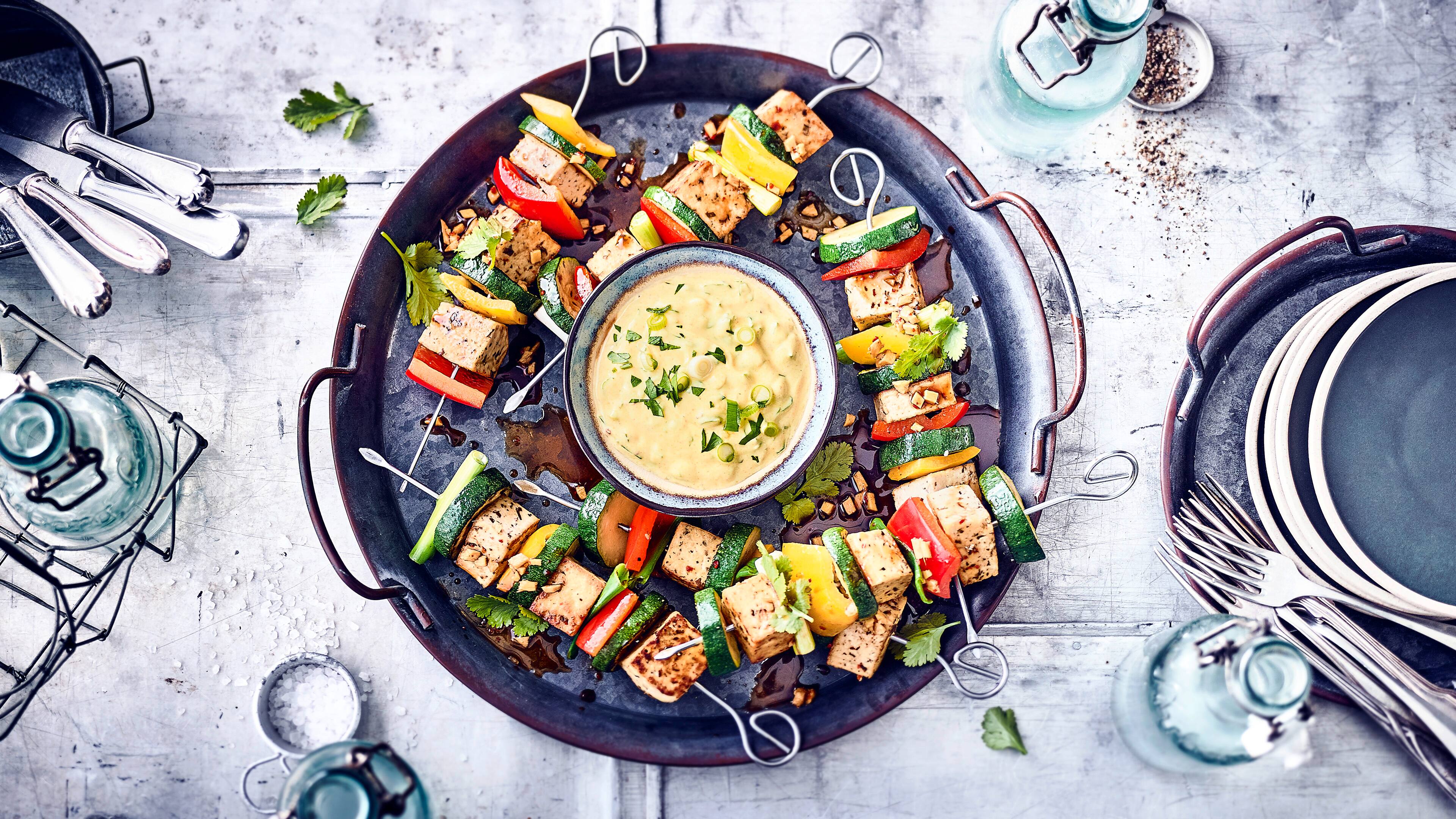 Vegane Tofu-Gemüse-Spieße - Rezept | EDEKA