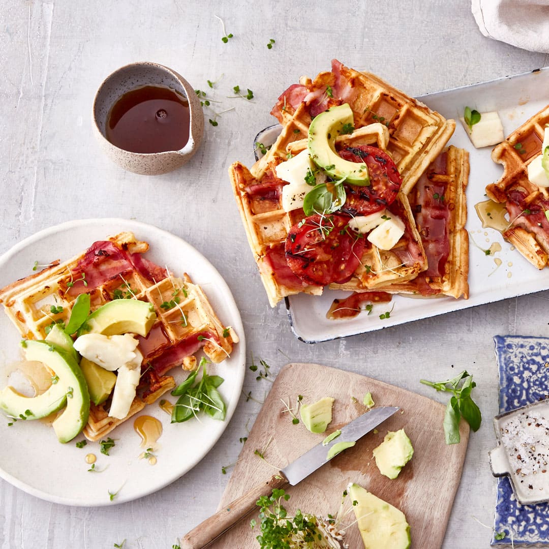 Bacon-Waffeln mit Avocado