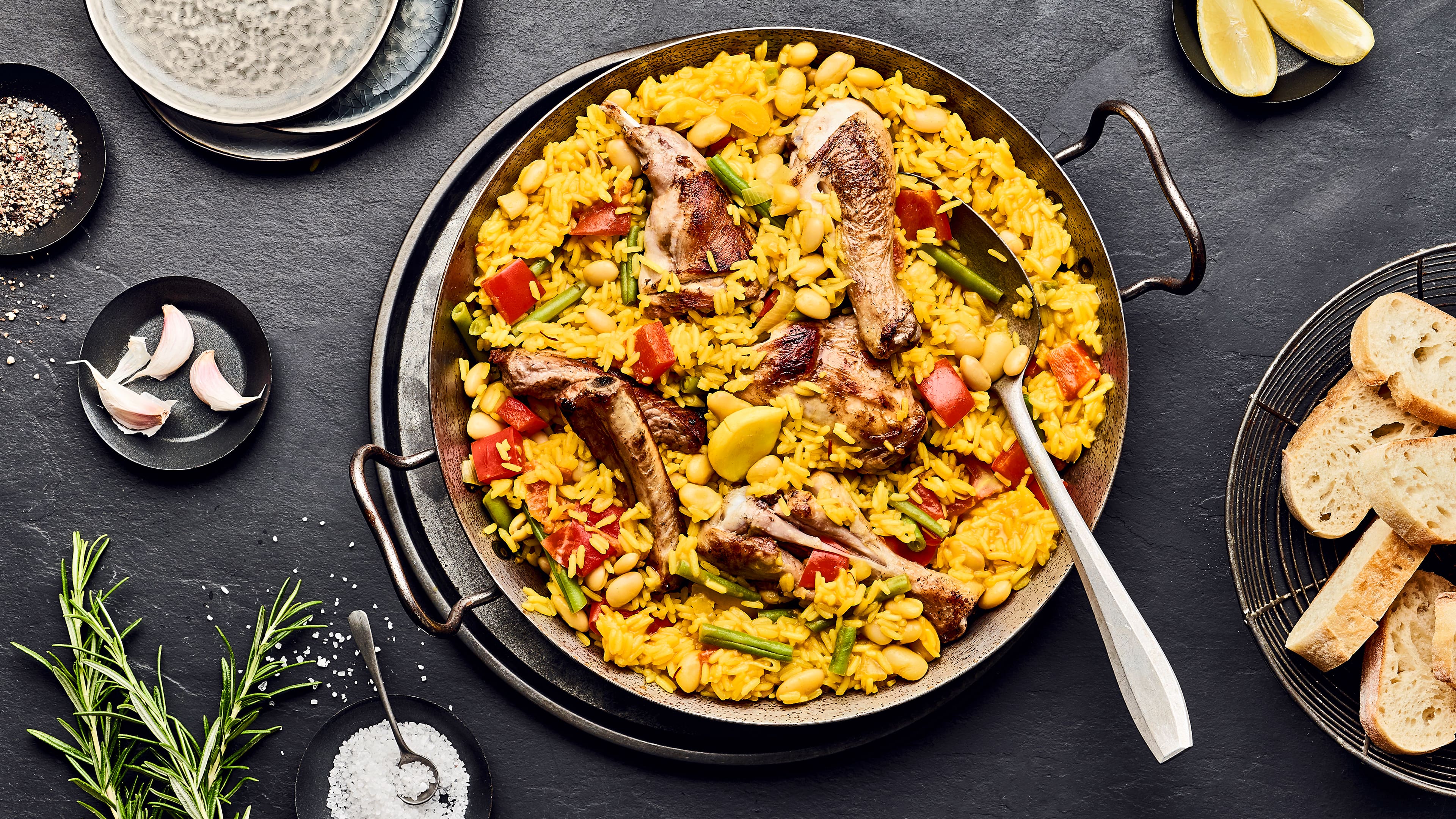 Spanische Rezepte: Paella, Tapas, Churros &amp; mehr | EDEKA