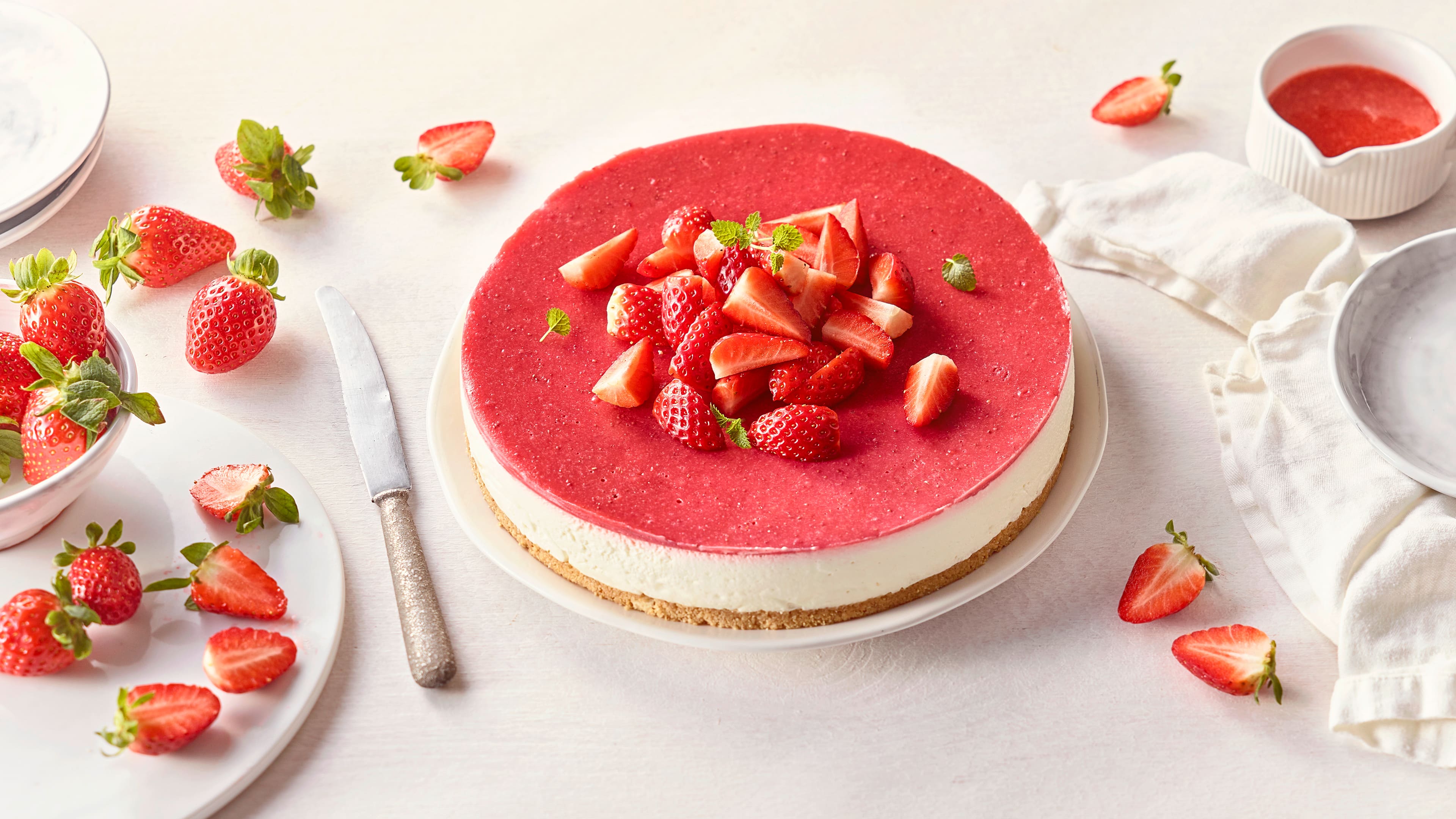 Erdbeer-Frischkäse-Torte Erdbeer-Frischkäse-Torte